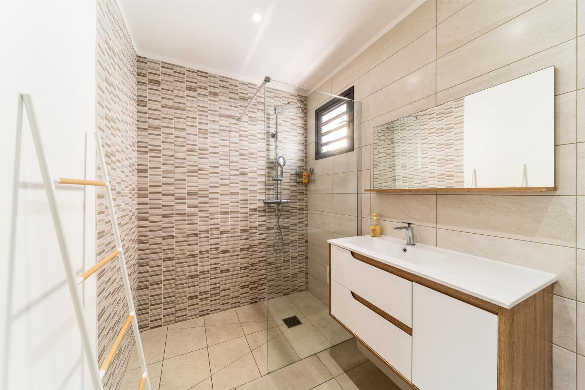 Villa Moderne Manapany -Jacuzzi-Proximite Mer サン・ジョゼフ エクステリア 写真